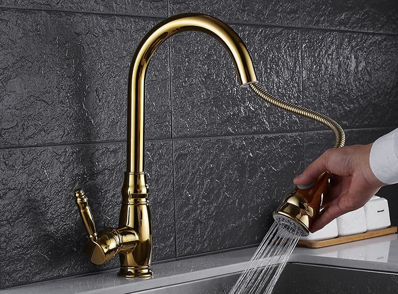 Gold Pull-Out Spray Kitchen Sink Mixer, Swivel Spout