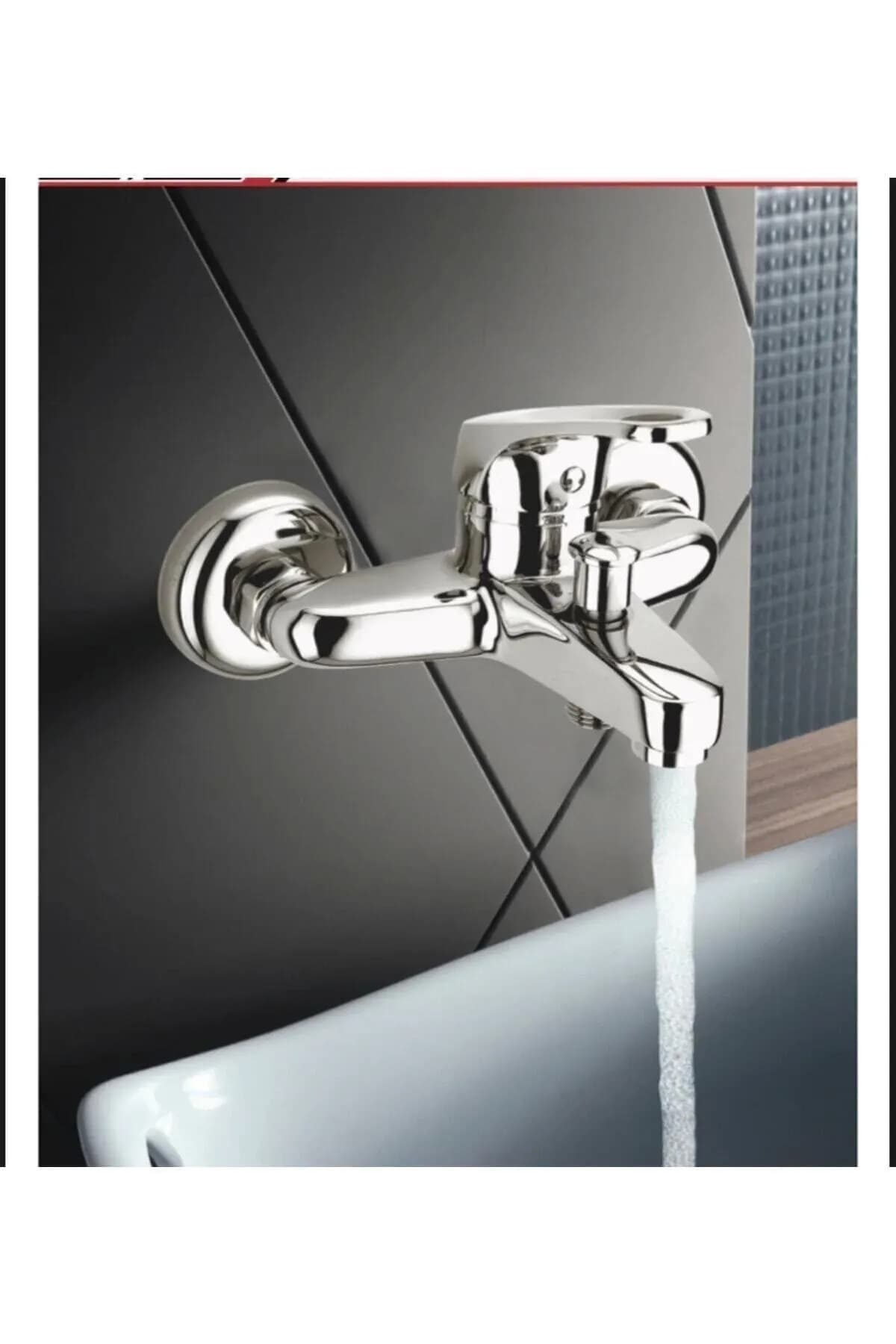 Chrome Classic Wall-Mounted Bathroom Mixer Faucet